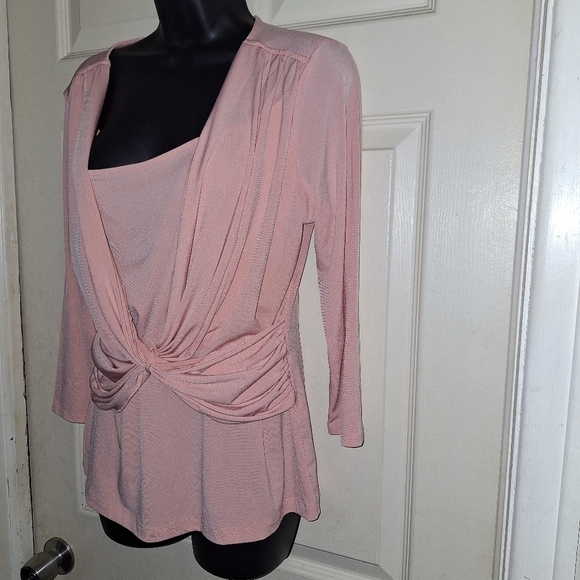 New york &Company  blouse medium - Picture 2 of 4